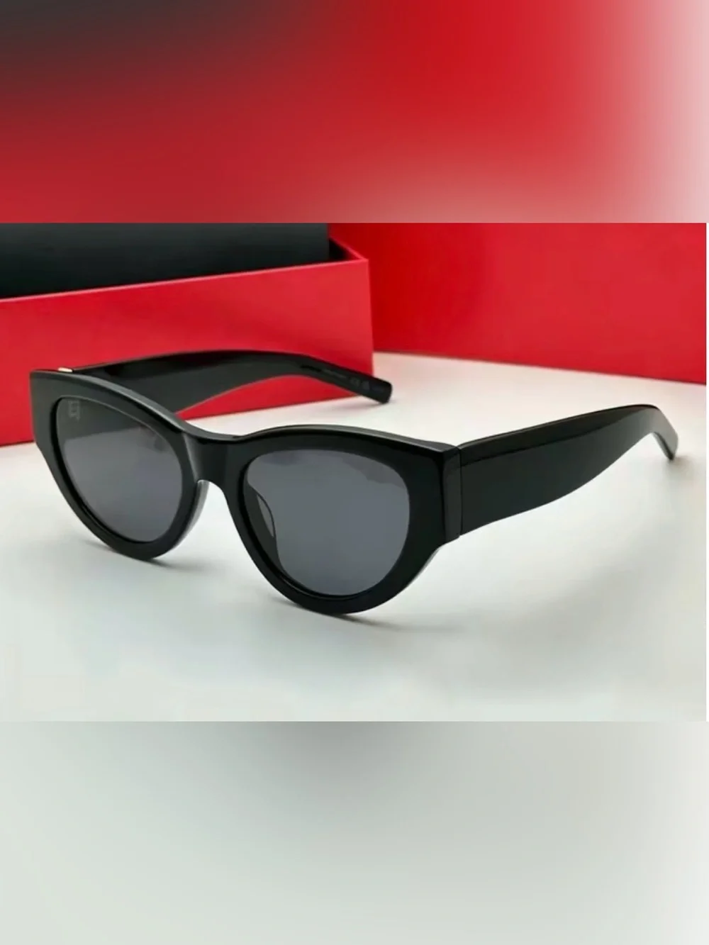 FOR TRADE! NWOB Designer-style Y S L Black Logo-Detail Cat-Eye Sunglasses
